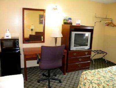 Knights Inn Kalamazoo Room photo